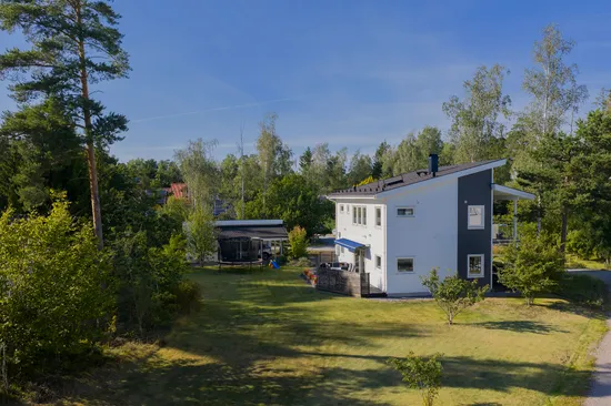 Villa, Näsvägen 13, Kolvik, Värmdö