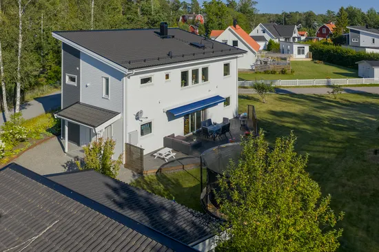 Villa, Näsvägen 13, Kolvik, Värmdö