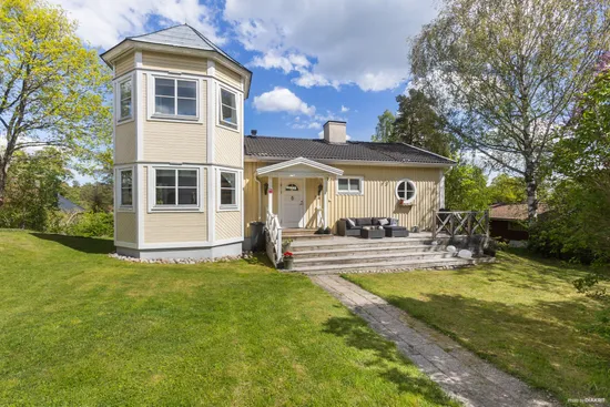 Villa, Plogvägen 1A, Näsby park - Sjösidan, Täby