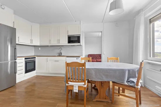 Bostadsrätt, Åkerbyvägen 84, Täby Centrum, Täby