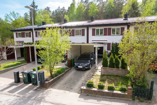 Villa, Radhus, Myrmarksvägen 31, Snättringe, Huddinge