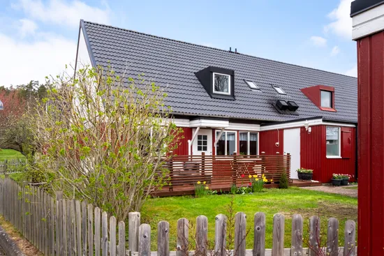 Villa, Radhus, Hagatorpsgatan 8, Hisings Backa - Åketorp, Göteborg