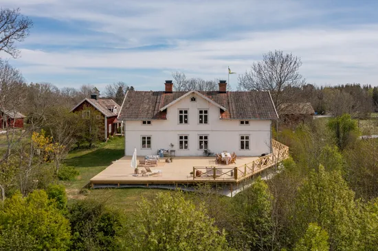 Gård/Skog, Holmsundsvägen 6, Björhövda, Norrtälje