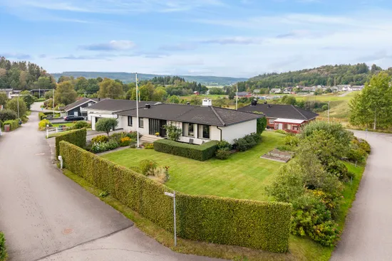 Villa, Höga liden 2, Lödöse, Lilla Edet