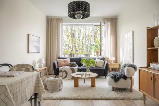 Bostadsrätt, Svandammsvägen 21, vån 3/4, Midsommarkransen, Stockholm
