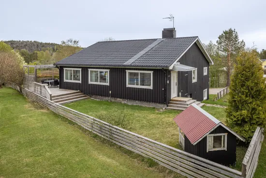 Villa, Ängomsvägen 44, Sundsvall