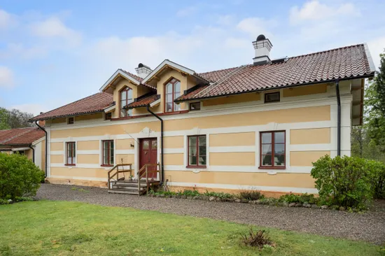 Bostadsrätt, Bruksraden 11, Åkers Styckebruk, Strängnäs