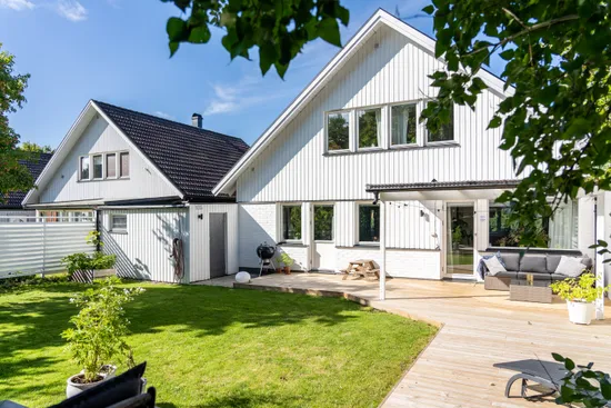 Radhus, Odalvägen 6, Bälinge, Uppsala