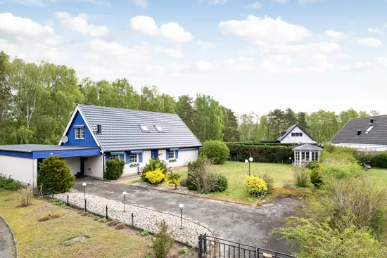 Villa, Domaregatan 8, Öllsjö, Kristianstad