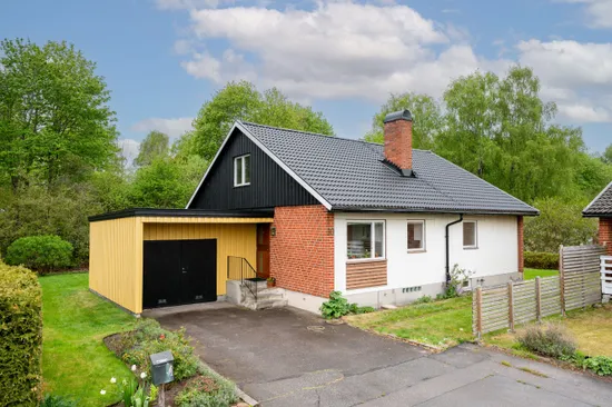 Villa, Månvändan 10, Centralt - Veterinärsområdet, Höör