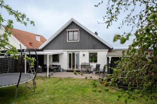 Radhus, Hansinggatan 70, Hulta, Borås