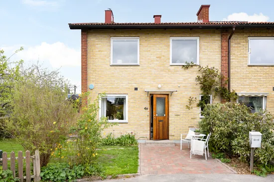 Villa, Radhus, Guldgubbegatan 4A, Kungsbacka - Tingberget, Kungsbacka