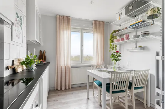 Bostadsrätt, Dalbobranten 25, Sköndal, Stockholm