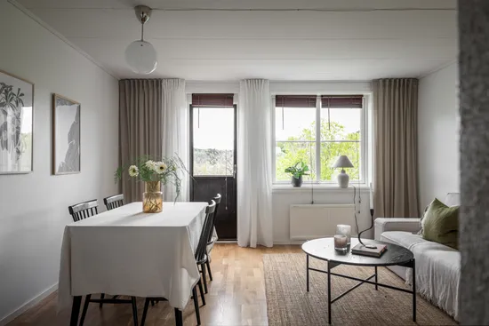 Villa, Radhus, Sjövallavägen 18, Alafors, Ale