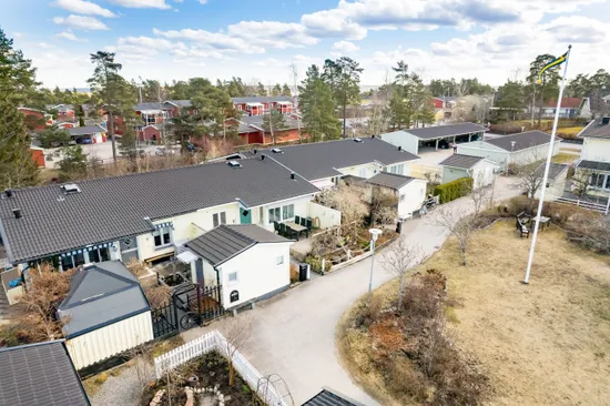 Radhus, Stenvägen 61C, Stenvägen, Strängnäs