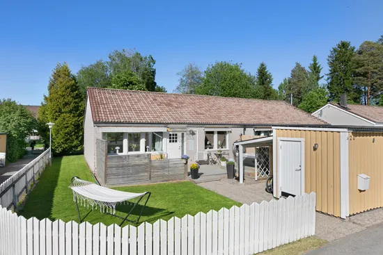 Radhus, Brisgatan 20, Andersberg, Gävle