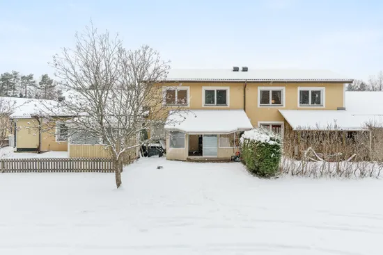 Bostadsrätt, Radhus, Hövdingavägen 49C, Södra Bomhus, Gävle