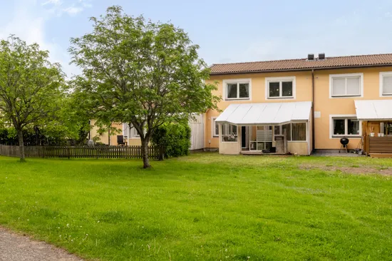 Bostadsrätt, Radhus, Hövdingavägen 49C, Södra Bomhus, Gävle