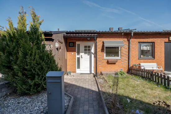 Villa, Radhus, Carl Bergstens gata 102, Sandtorp, Norrköping