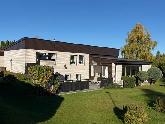 Villa, Dingtunagränd 11, Brunnby Vik, Upplands Väsby