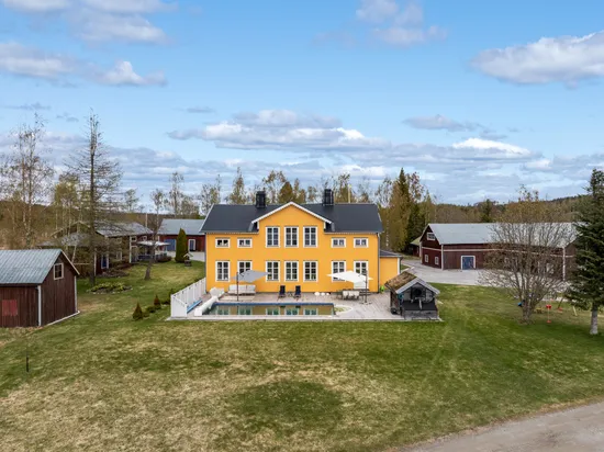 Gård/Skog, Storhullsjön 445, Sundsvall