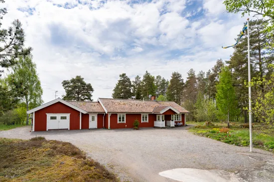 Villa, Örsta 17, Stenkvista, Eskilstuna
