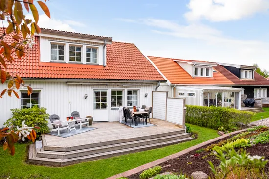 Villa, Radhus, Mystängen 8, Hisings Kärra - Mysterna, Göteborg
