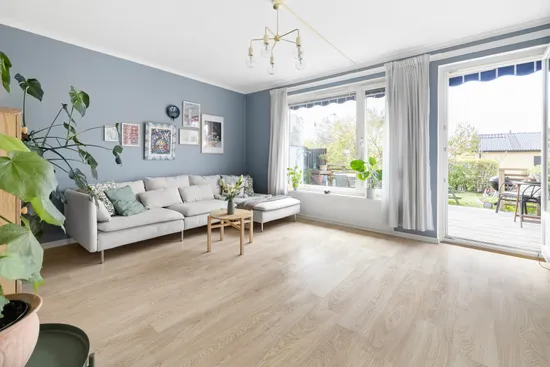 Bostadsrätt, Radhus, Sörgårdsvägen 83, Åkersberga Centrum, Österåker