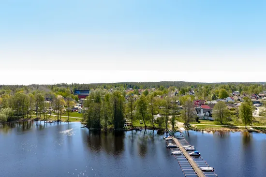 Tomt, Attraktiv strandtomt i idylliska Hovmantorp!, Hovmantorp, Lessebo