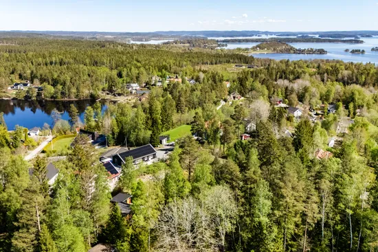 Tomt, Alsjöhöjdsvägen 5, Gråbo - Alsjön, Lerum
