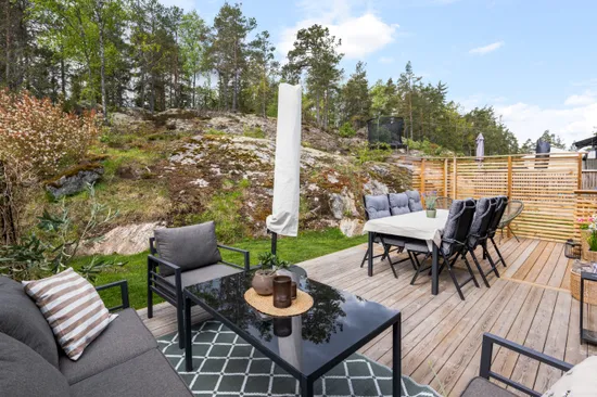 Radhus, Tallmyrvägen 32, Högmora, Huddinge