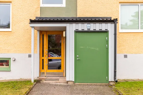 Bostadsrätt, Månstorpsvägen 9, Tullingeberg, Botkyrka