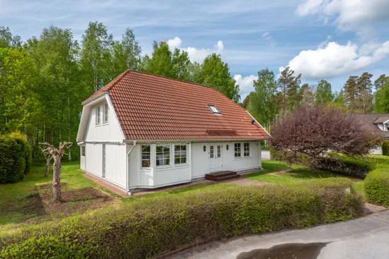 Villa, Kvarntorpsvägen 13, Lindhult, Örebro