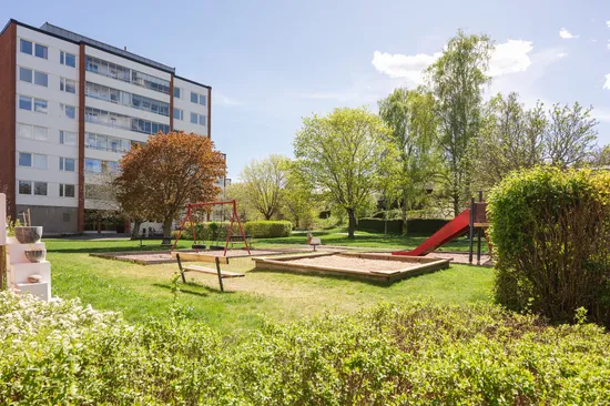 Bostadsrätt, Västra Banvägen 14, Åkersberga Centrum, Österåker