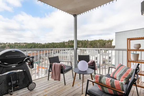 Bostadsrätt, Hägerneholmsvägen 8A, 6tr, Hägerneholm, Arninge, Täby