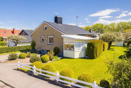 Villa, Löparegatan 13, Ågårdsområdet, Lidköping