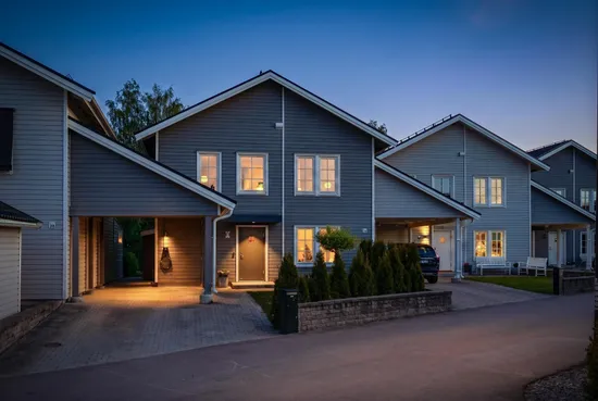 Villa, Radhus, Ålesundsgatan 22, Lillhamra, Västerås