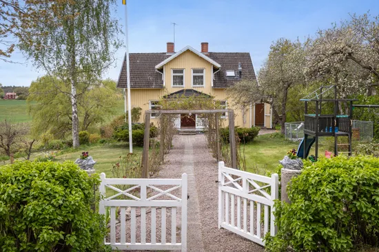Villa, Skolvägen 5, Hycklinge, Kinda
