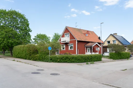 Villa, Collingatan 31, Kungsängen, Sala