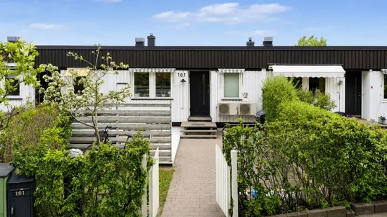 Villa, Radhus, Malmvägen 101, Segeltorp, Huddinge