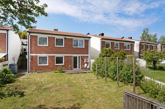 Villa, Radhus, Hovvägen 36, Vattmyra, Järfälla