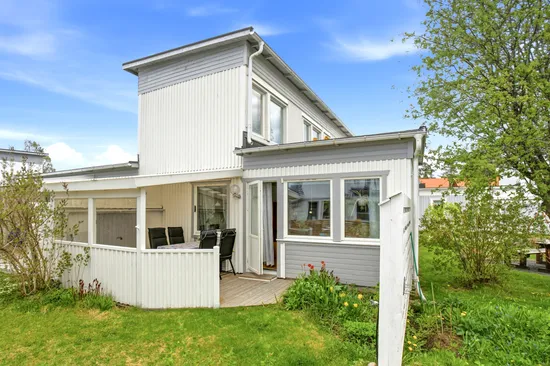 Villa, Radhus, Mårdvägen 47, Mariedal, Umeå