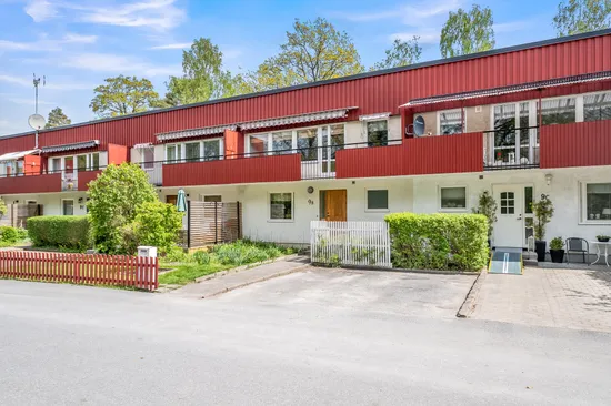 Villa, Radhus, Vikgatan 9B, Nynäshamn