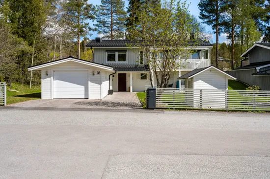 Villa, Ringduvevägen 16, Östersund