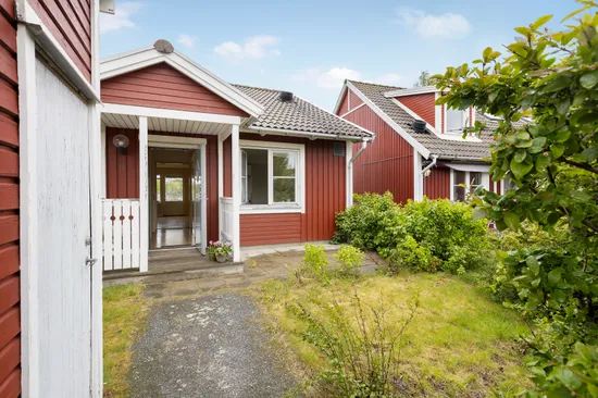 Bostadsrätt, Radhus, Ulrika Jansdotters väg 10, Färingsö, Ekerö