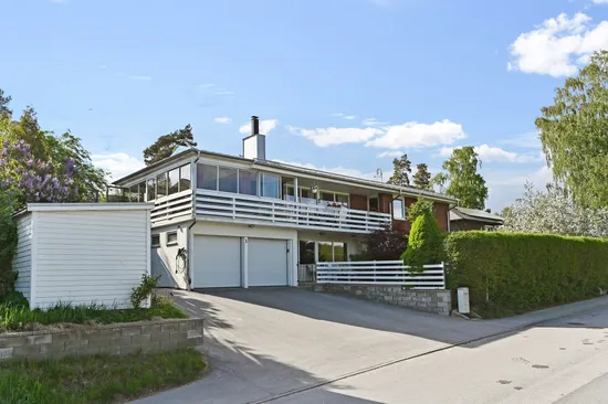 Villa, Hummelvretsvägen 1, Träkvista, Ekerö