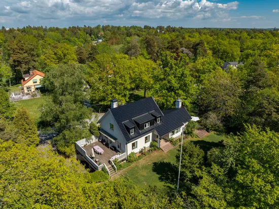 Villa, Mjölnartorpsvägen 7, Danderyd