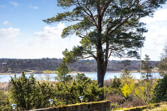 Tomt, Nerebyskogens väg 16, Kungälv - Harestad, Kungälv