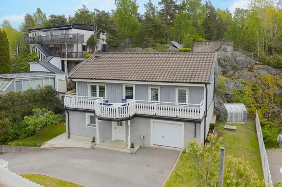 Villa, Fagerängsvägen 37, Stuvsta - Stensängen, Huddinge