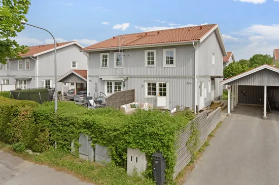 Radhus, Skiftesvägen 26A, Sundby, Stockholm